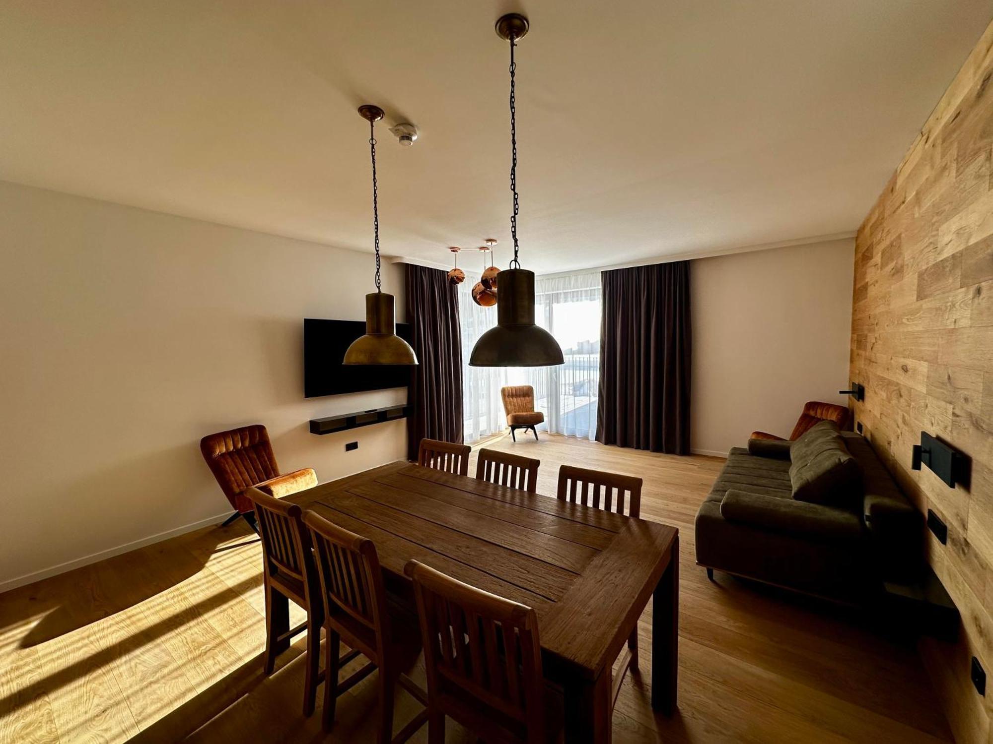 Elsa Spa Apartments Tux Luaran gambar