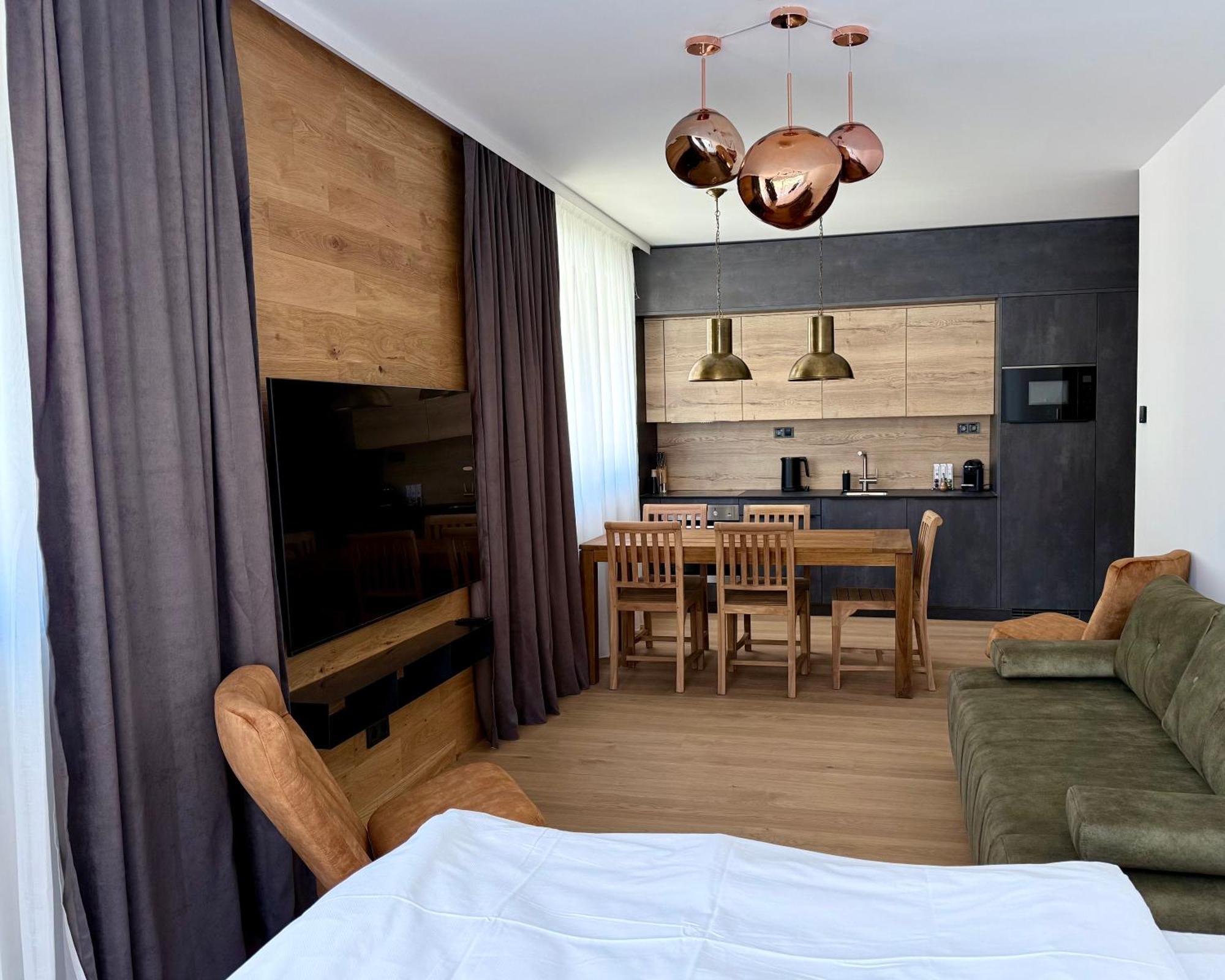 Elsa Spa Apartments Tux Luaran gambar