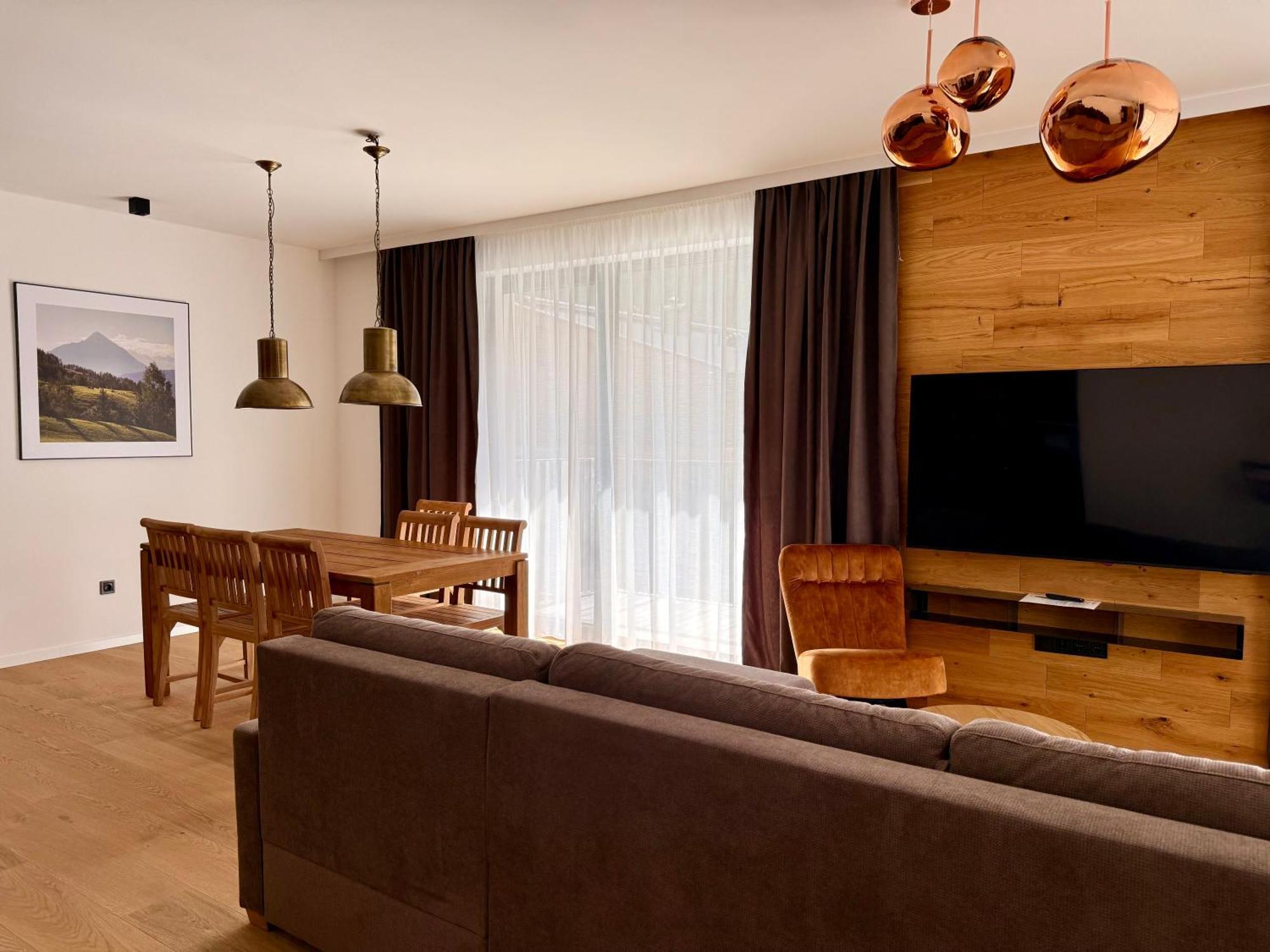 Elsa Spa Apartments Tux Luaran gambar